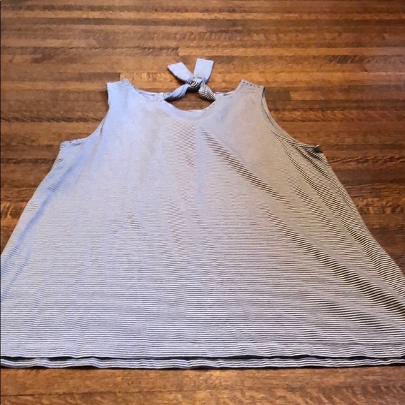 🌻5/35🌻 Loft | striped bow back tank - Picture 4 of 8